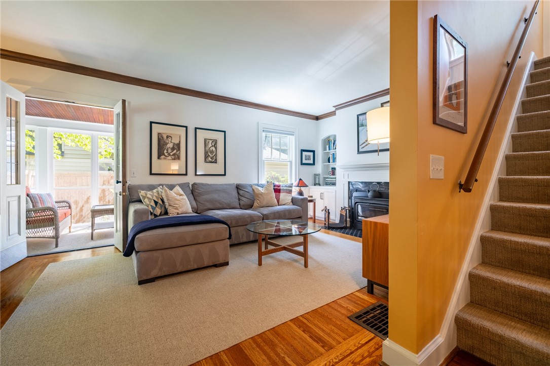 261 Nunda Boulevard Rochester, NY 14610 - Photo 12 of 50