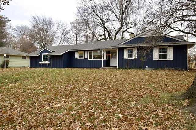 $285,000 | 6121 Hunter Street, Raytown, MO 64133