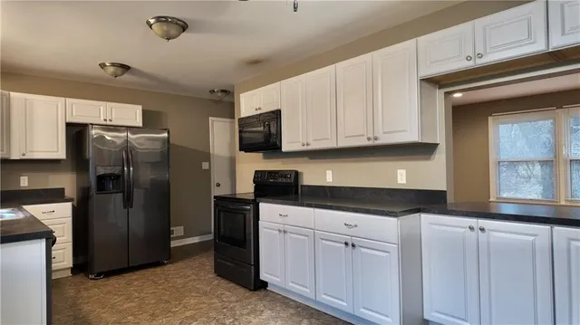 $285,000 | 6121 Hunter Street, Raytown, MO 64133