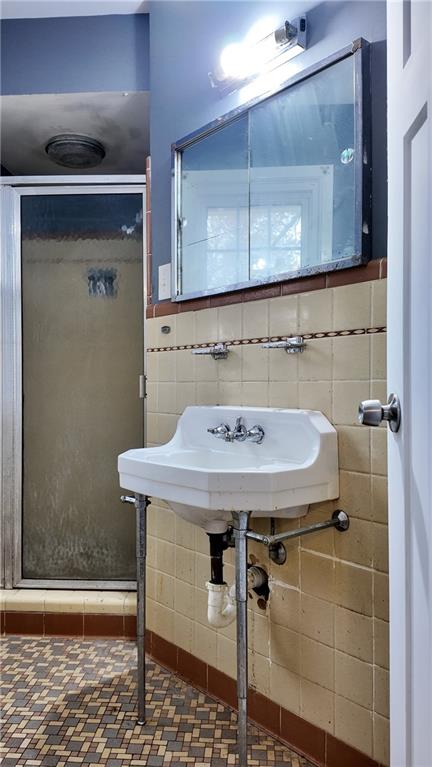 6121 Hunter Street Raytown, MO 64133 - Photo 19 of 31