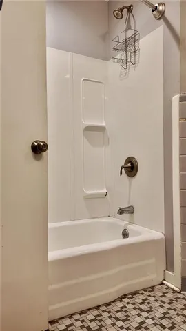 $285,000 | 6121 Hunter Street, Raytown, MO 64133