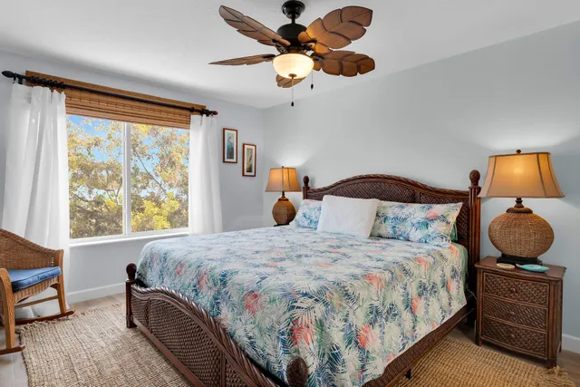 a view of an outdoor sitting area with furniture