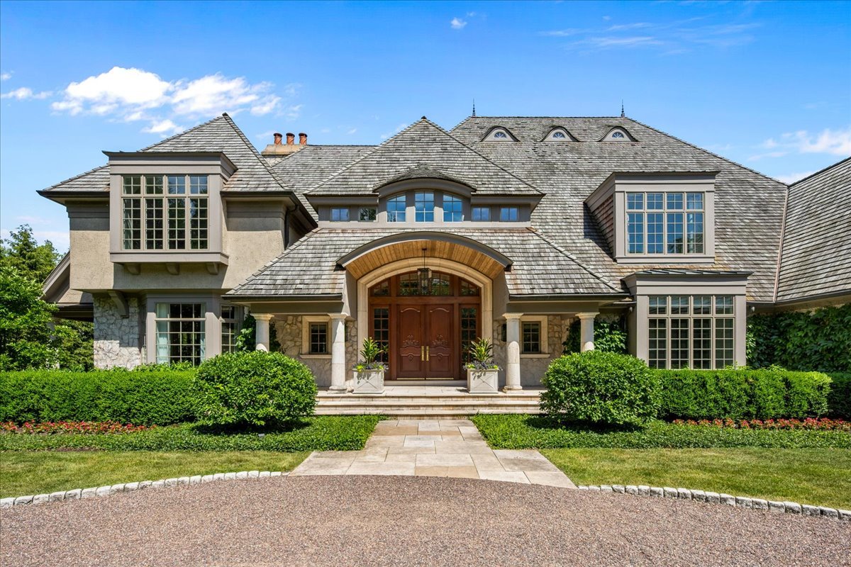 81 Locust Road Winnetka, IL 60093 - Photo 9 of 106 Gallery Image 9