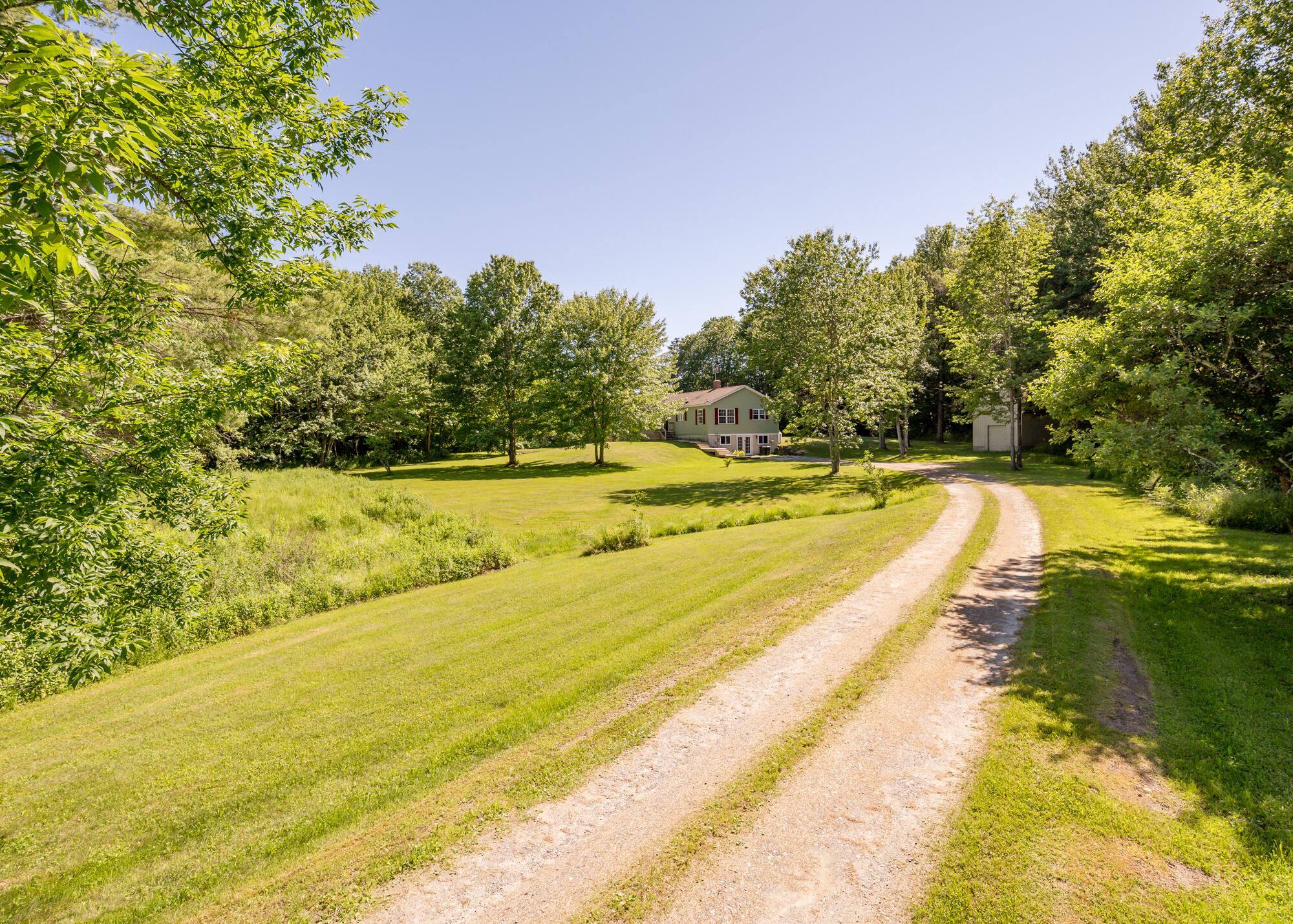 256 Meadow Road Topsham, ME 04086 - Photo 5 of 48