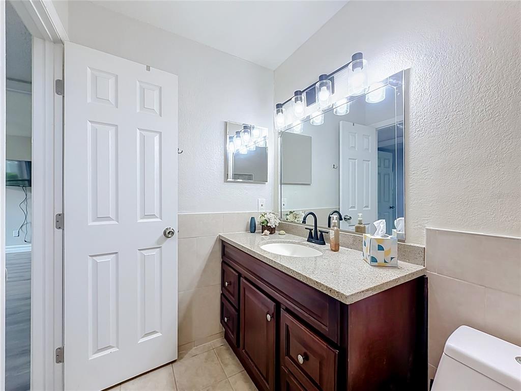 5144 Conroy Road, Unit 13 Orlando, FL 32811 - Photo 30 of 39 Gallery Image 30