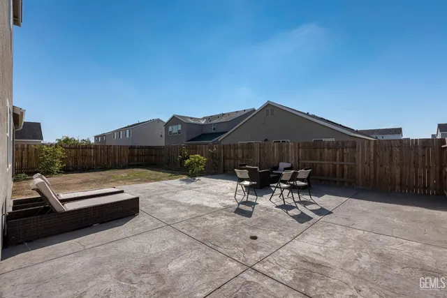 $575,000 | Undisclosed Address, Bakersfield, CA 93313