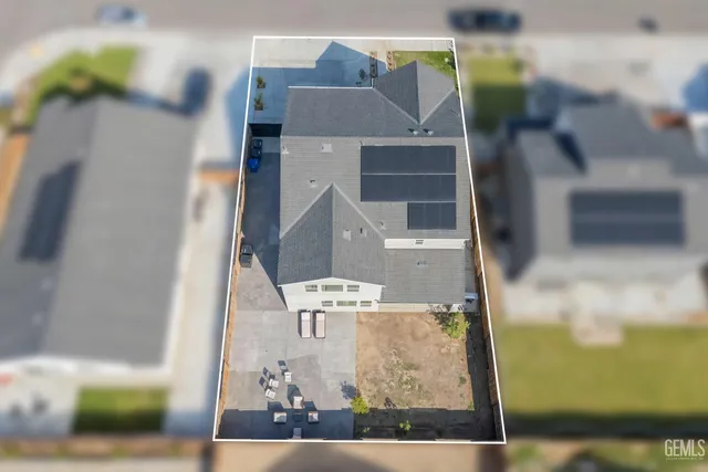 $575,000 | Undisclosed Address, Bakersfield, CA 93313