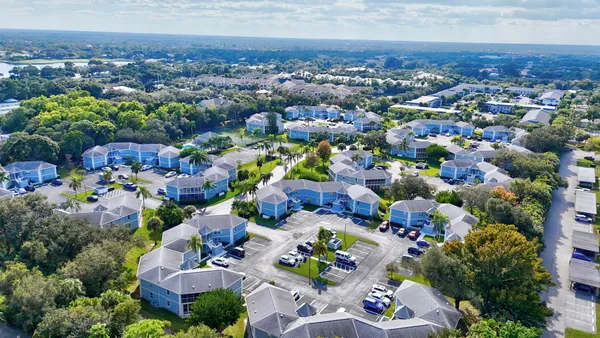 $1,900 | 3254 Southeast Aster Lane, Stuart, FL 34994