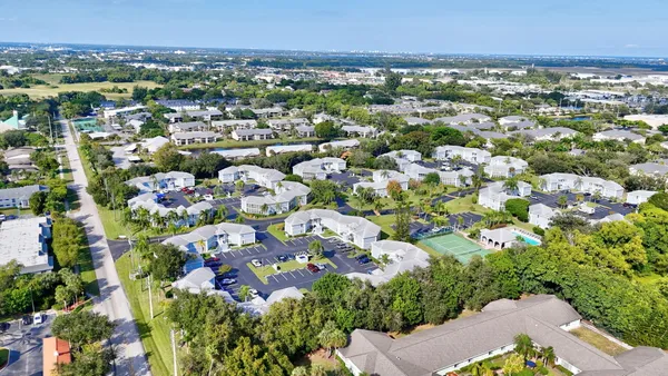 $1,900 | 3254 Southeast Aster Lane, Stuart, FL 34994