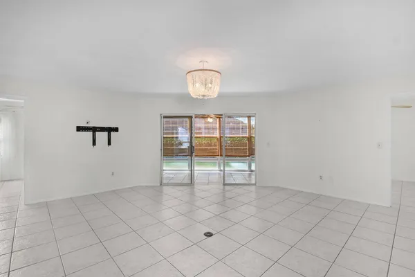 $1,900 | 3254 Southeast Aster Lane, Stuart, FL 34994