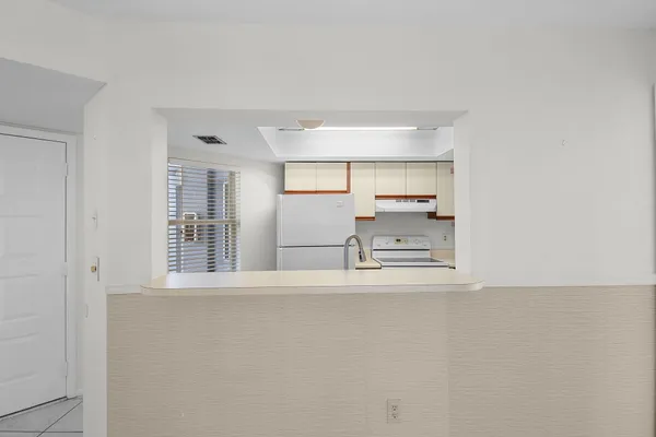 $1,900 | 3254 Southeast Aster Lane, Stuart, FL 34994