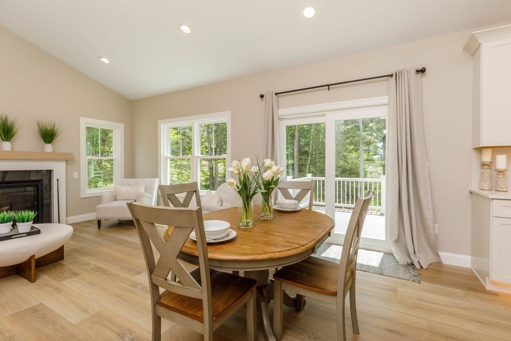 29 Sunset Road Westminster, MA 01473 - Photo 5 of 24