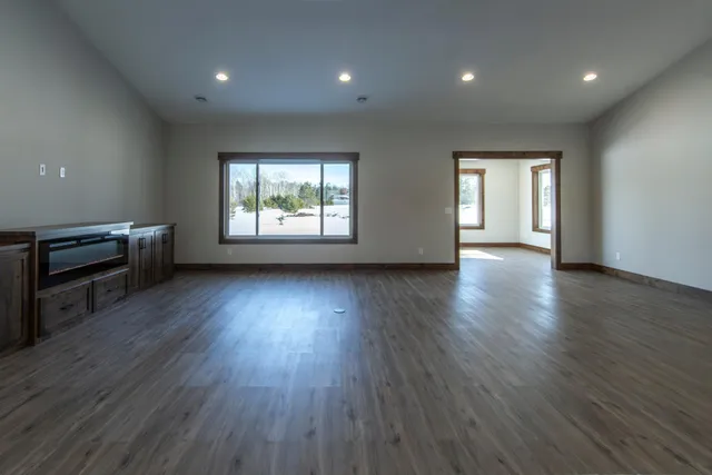 $574,900 | 12638 2nd Street, Baxter, MN 56425