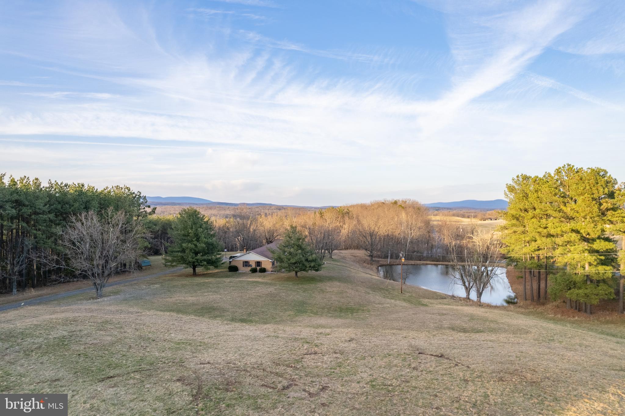 699 Whitacre Road Gore, VA 22637 - Photo 5 of 44 Gallery Image 5