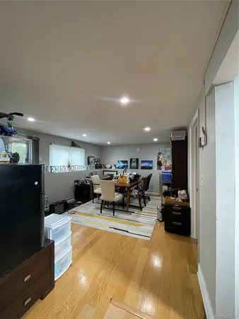 $5,000 | 5 Jeffrey Court, Syosset, NY 11791