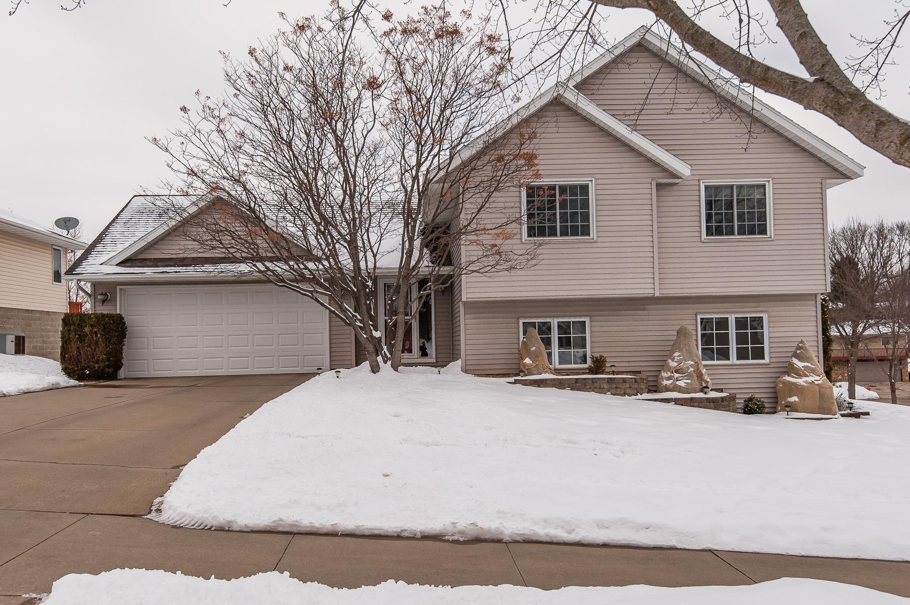 479 44th Court Northwest Rochester, MN 55901 - Photo 1 of 1 Gallery Image 1