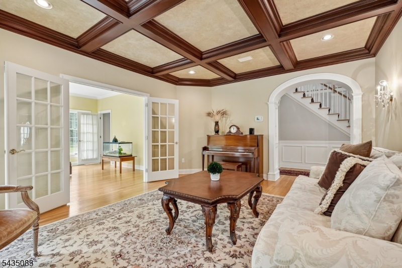 63 Emily Road Bernards, NJ 07931 - Photo 8 of 40