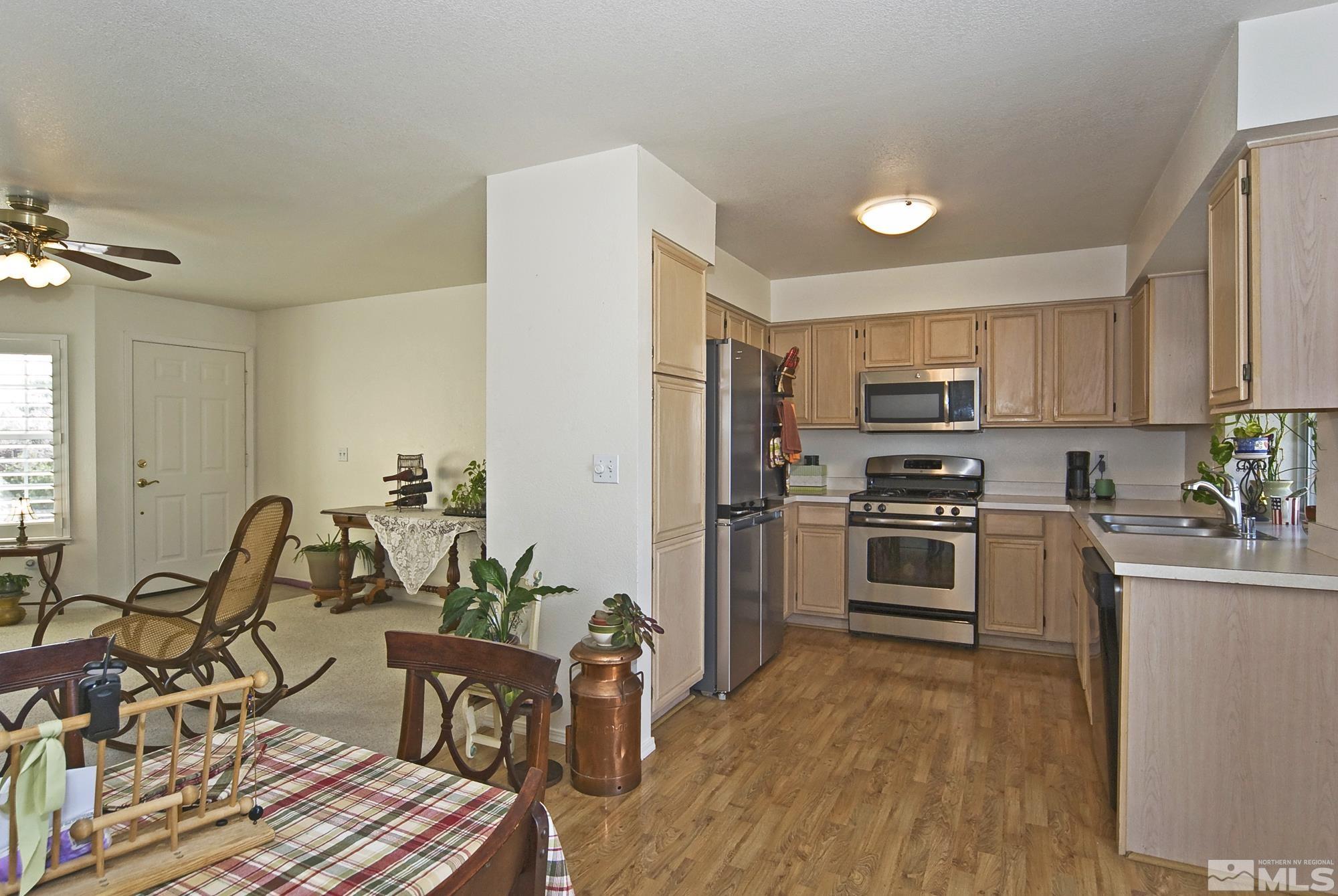 9415 Benedict Drive Sparks, NV 89441 - Photo 13 of 40 Photo 13