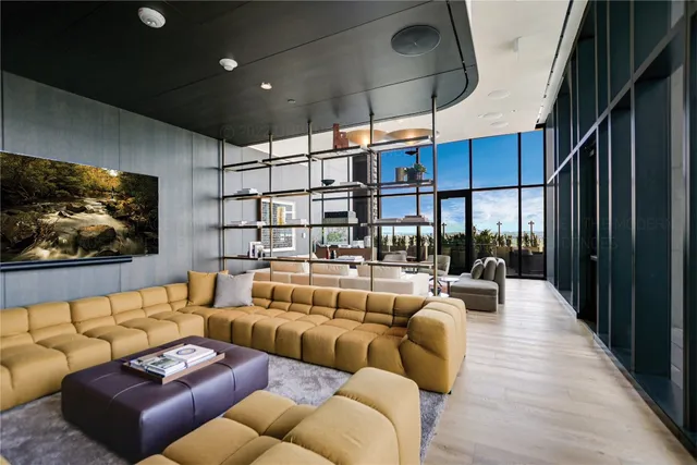 $740,000 | 610 Davis Street, Unit 1811, Austin, TX 78701