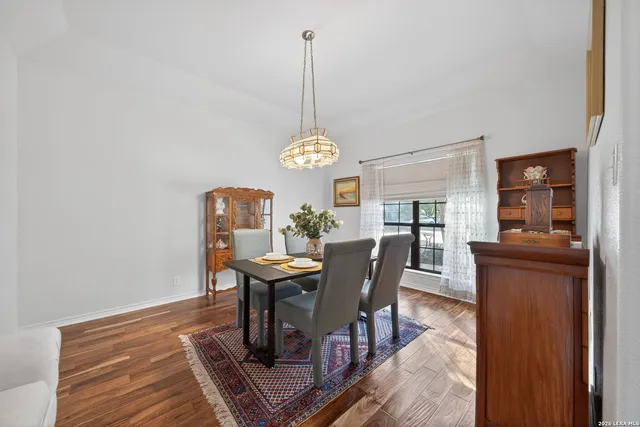 $475,000 | 125 County Road 4720, Castroville, TX 78009