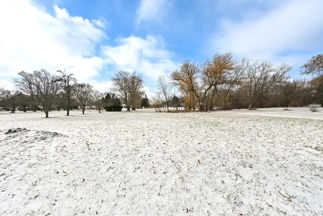 $370,000 | 10211 South Nicholson Road, Oak Creek, WI 53154