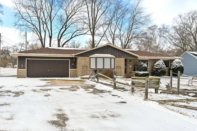 $370,000 | 10211 South Nicholson Road, Oak Creek, WI 53154