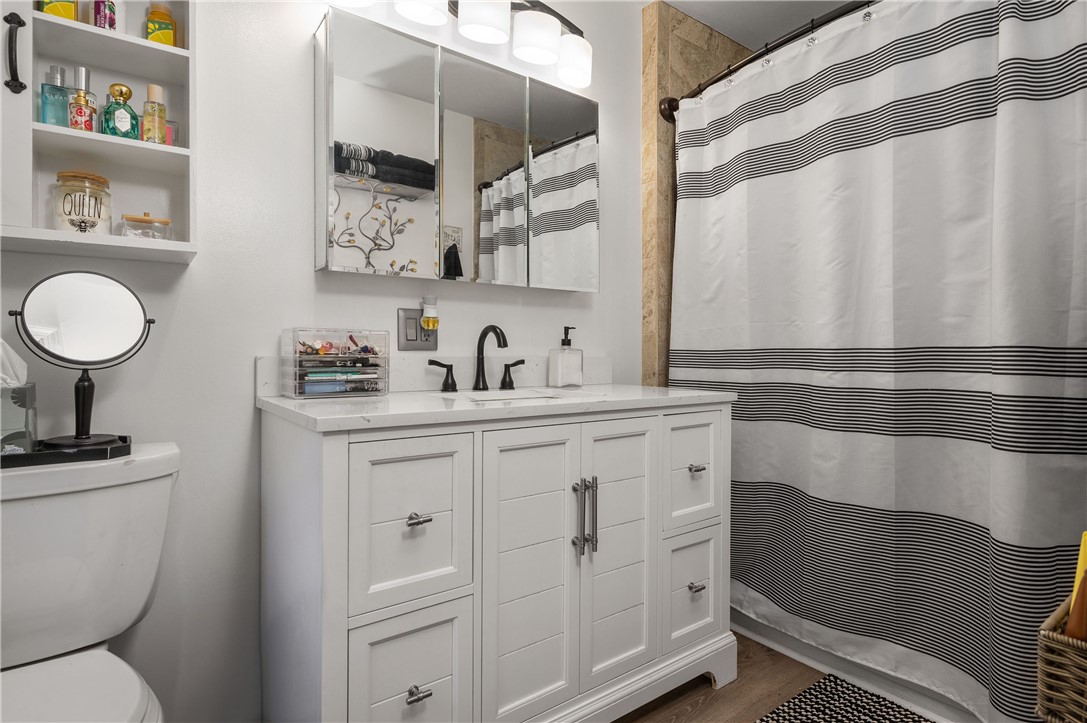 2 Carlo Court Cranston, RI 02921 - Photo 19 of 34