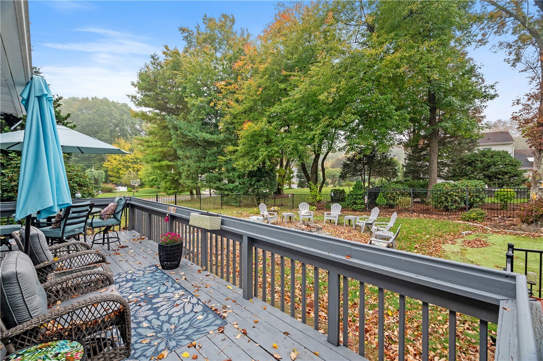 2 Carlo Court Cranston, RI 02921 - Photo 28 of 34