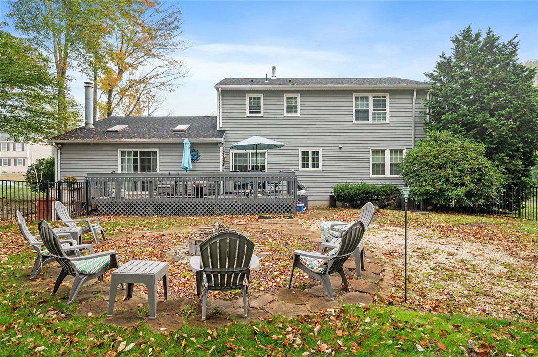 2 Carlo Court Cranston, RI 02921 - Photo 32 of 34