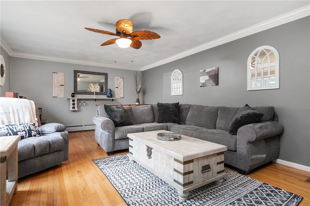 2 Carlo Court Cranston, RI 02921 - Photo 4 of 34