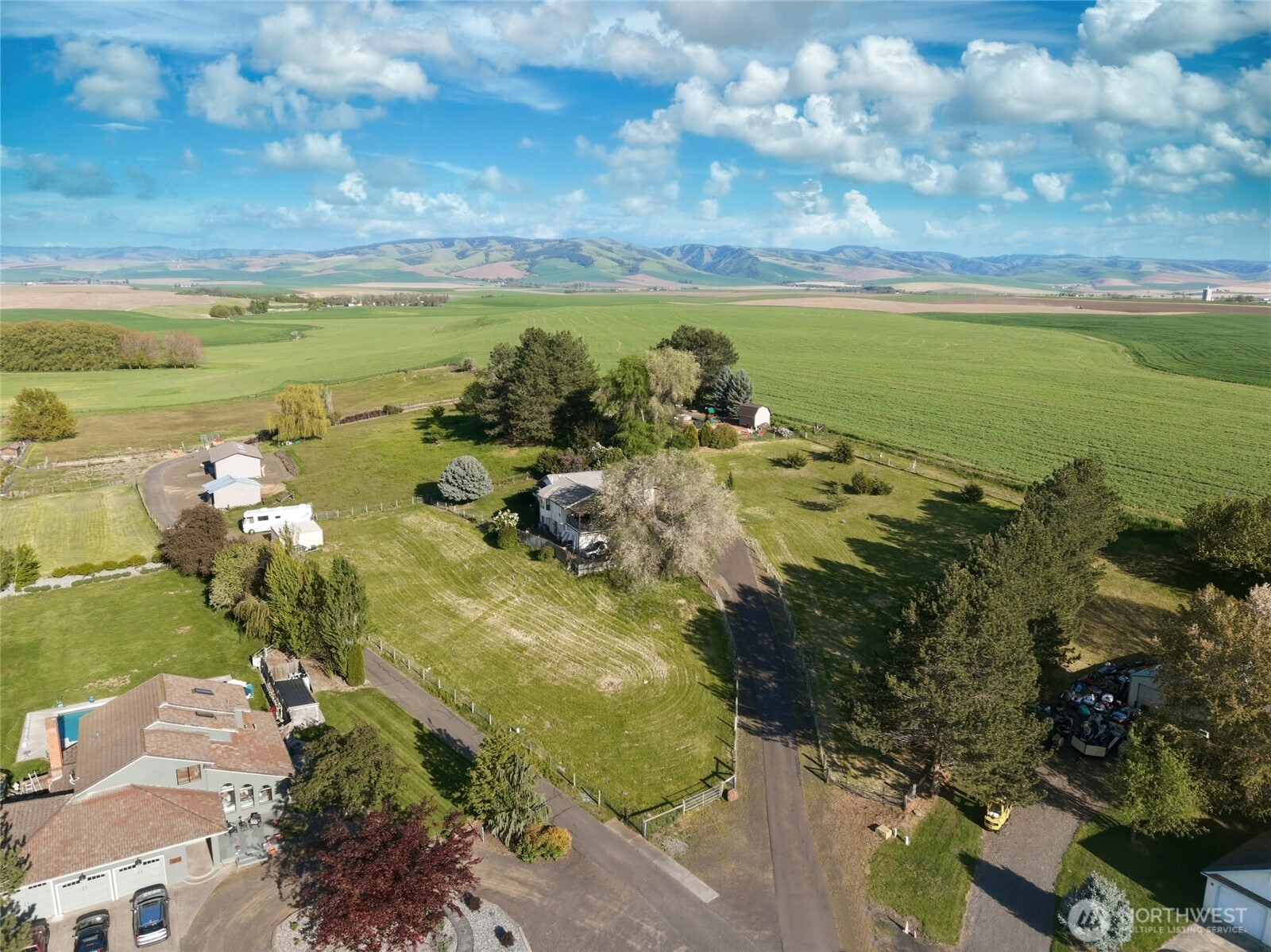 1520 Kaniksu Loop Road Walla Walla, WA 99362 - Photo 39 of 40