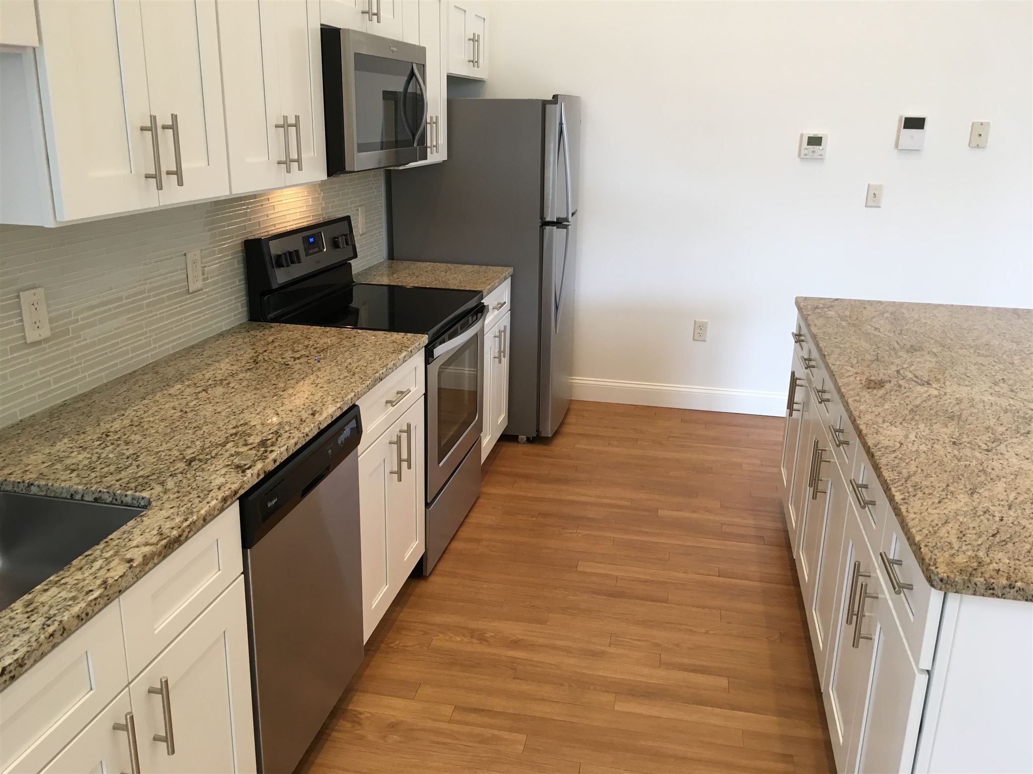 875 Elm Street, Unit 202 Manchester, NH 03101 - Photo 16 of 40