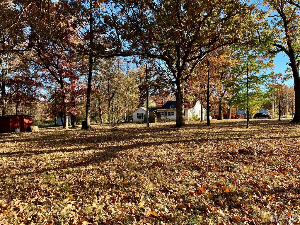 995 Lake Road Sullivan, MO 63080 - Photo 2 of 16