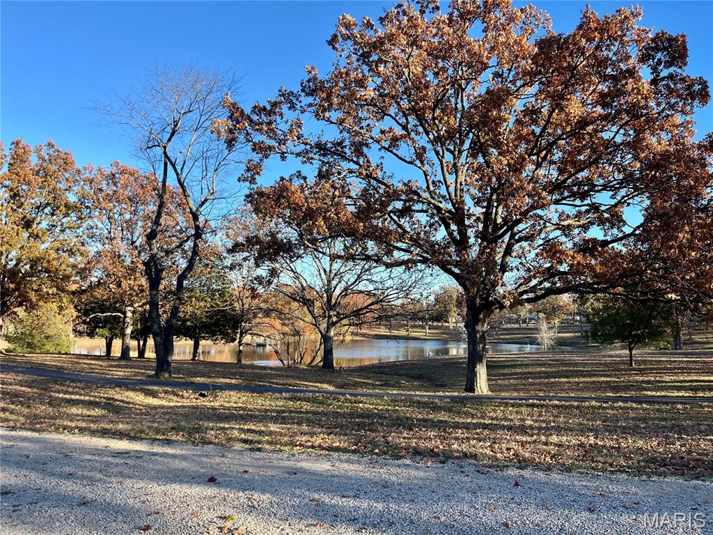 995 Lake Road Sullivan, MO 63080 - Photo 9 of 16