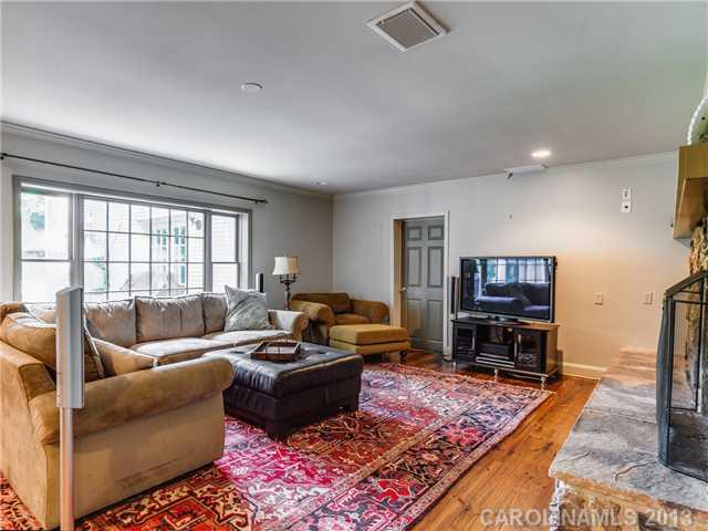 1720 Sterling Road Charlotte, NC 28209 - Photo 13 of 16 Gallery Image 13