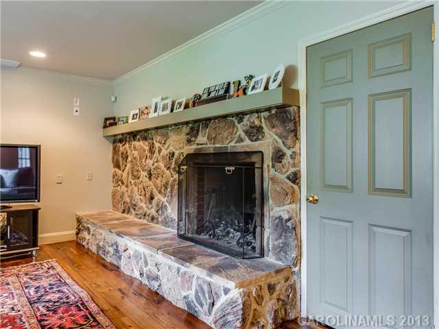 1720 Sterling Road Charlotte, NC 28209 - Photo 14 of 16 Gallery Image 14