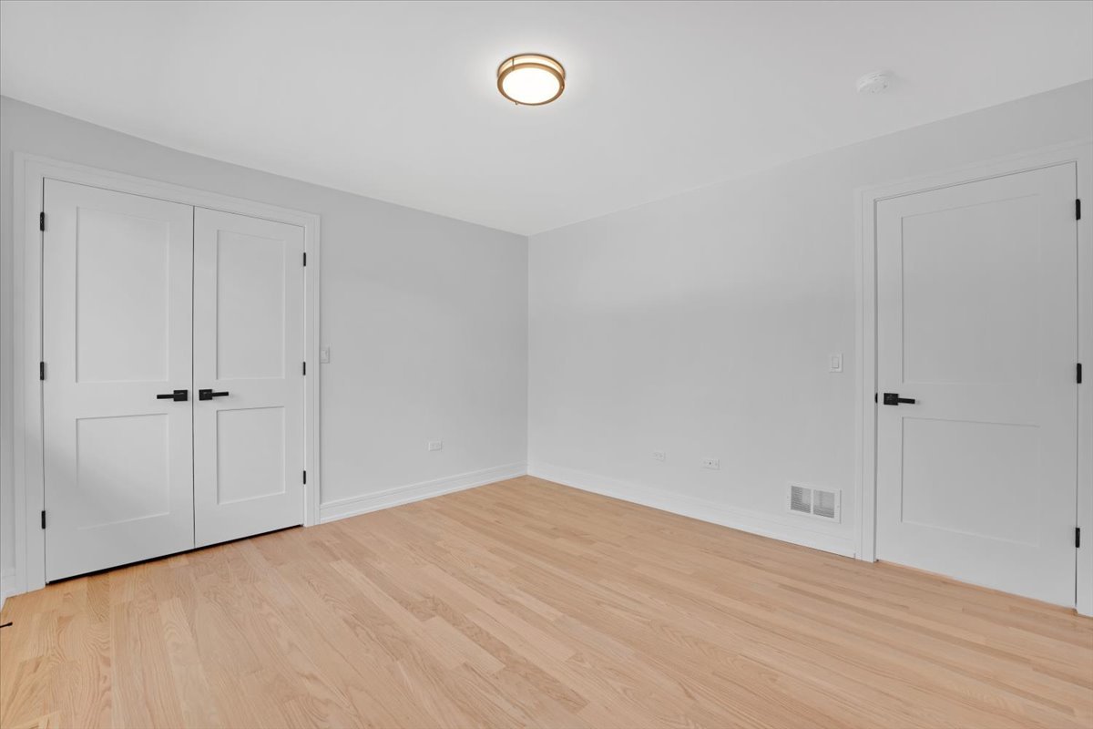 101 Devonshire Road, Unit 1 Tower Lakes, IL 60010 - Photo 25 of 38 a view of empty room