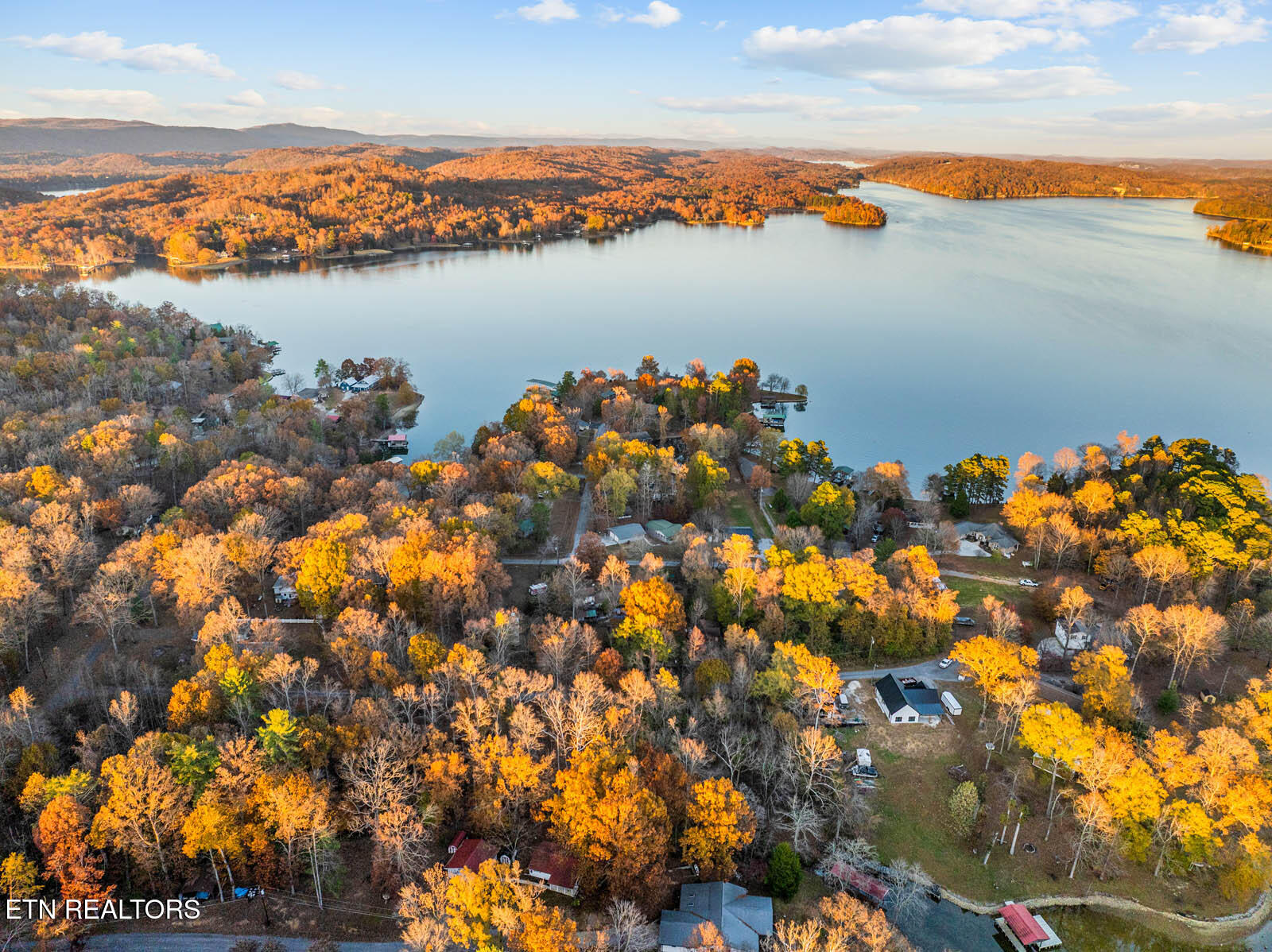 Lakeville Dr Spring Spring City, TN 37381 - Photo 18 of 32 14