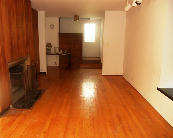 8640 Springfield Avenue Skokie, IL 60076 - Photo 2 of 7