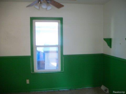 7538 Standard Street Center Line, MI 48015 - Photo 4 of 8 100_4883.JPG