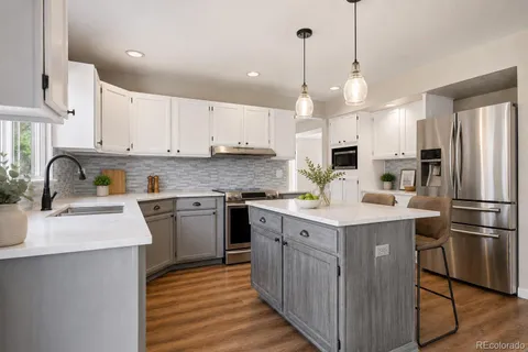 $825,000 | 9205 Madras Court, Highlands Ranch, CO 80130