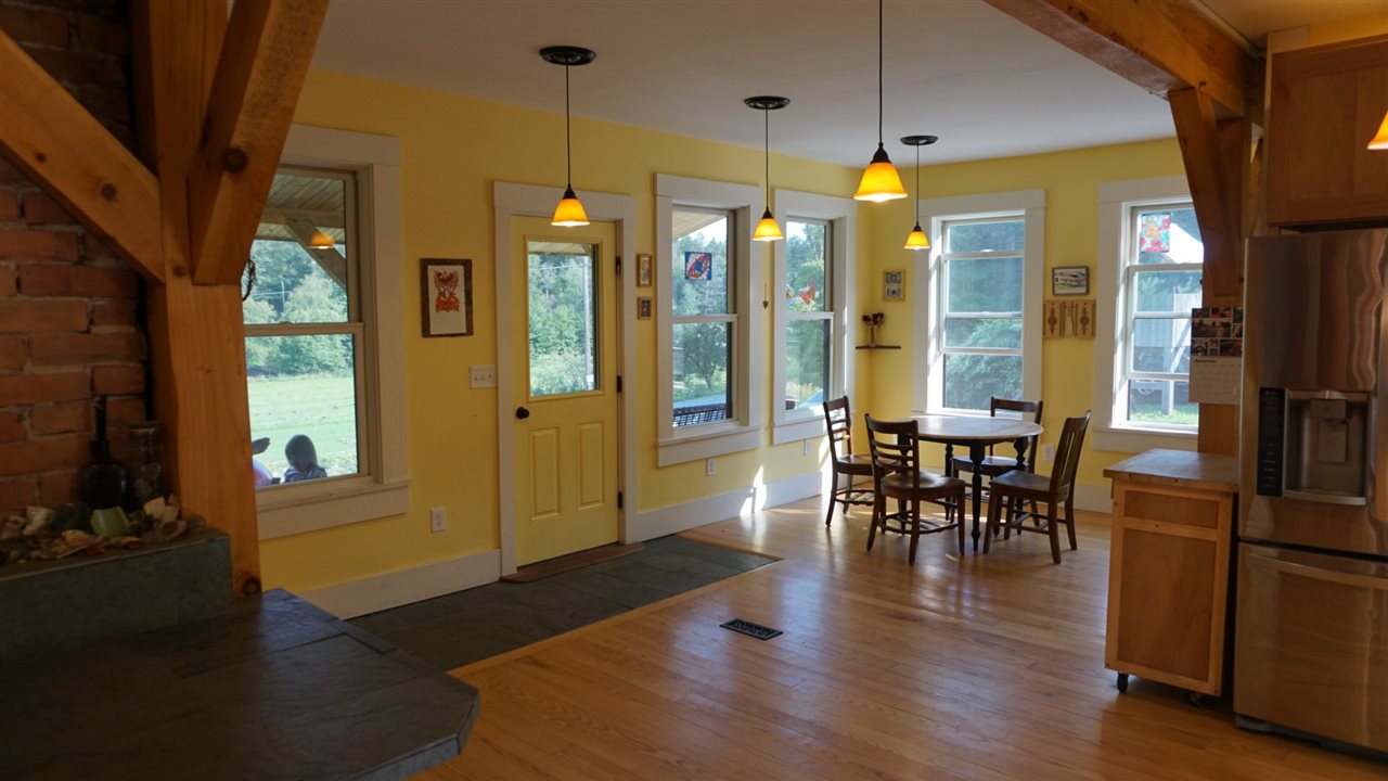 904 Hallstrom Road Northfield, VT 05663 - Photo 13 of 40