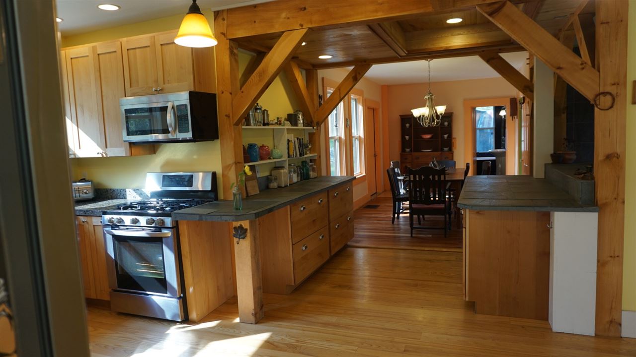 904 Hallstrom Road Northfield, VT 05663 - Photo 14 of 40