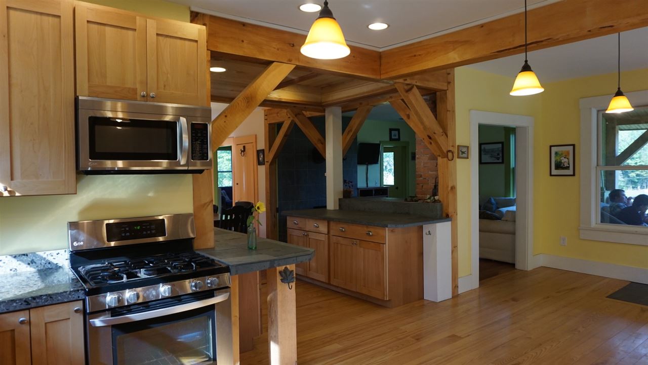 904 Hallstrom Road Northfield, VT 05663 - Photo 15 of 40