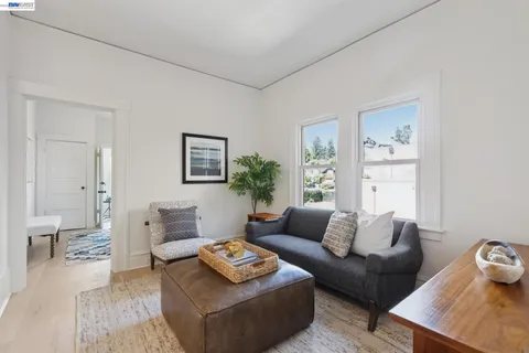 $1,595,000 | 2607 Alcatraz Avenue, Berkeley, CA 94618