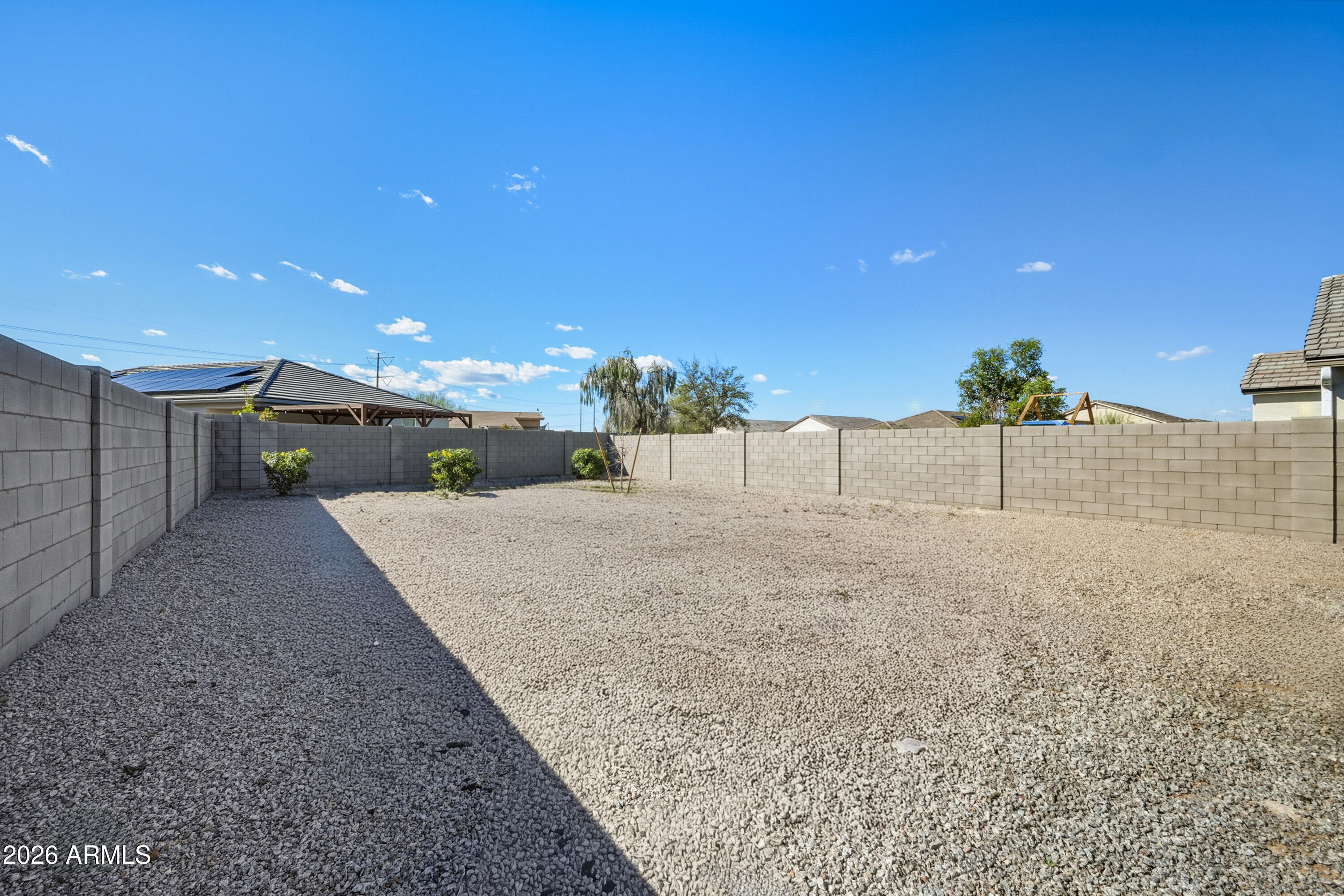 24136 Plow Road Florence, AZ 85132 - Photo 21 of 23 a view of a backyard