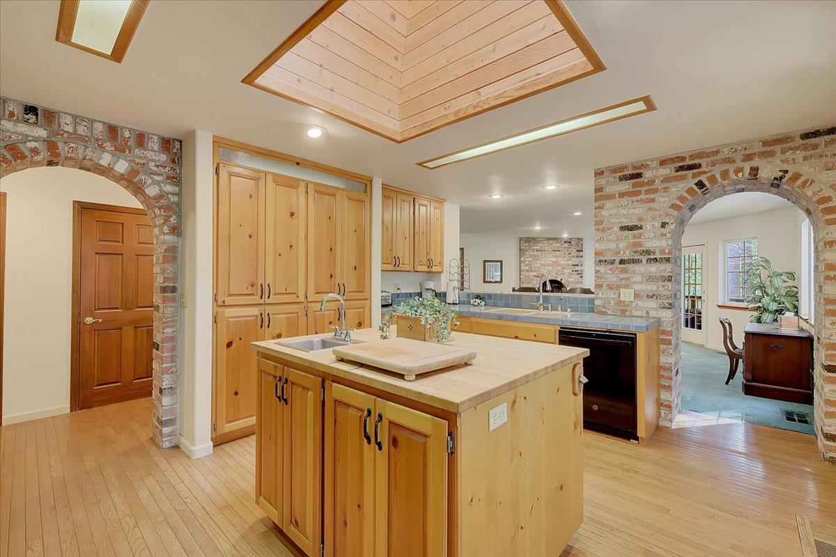 11473 Sky Pines Ridge Road Nevada City, CA 95959 - Photo 10 of 38