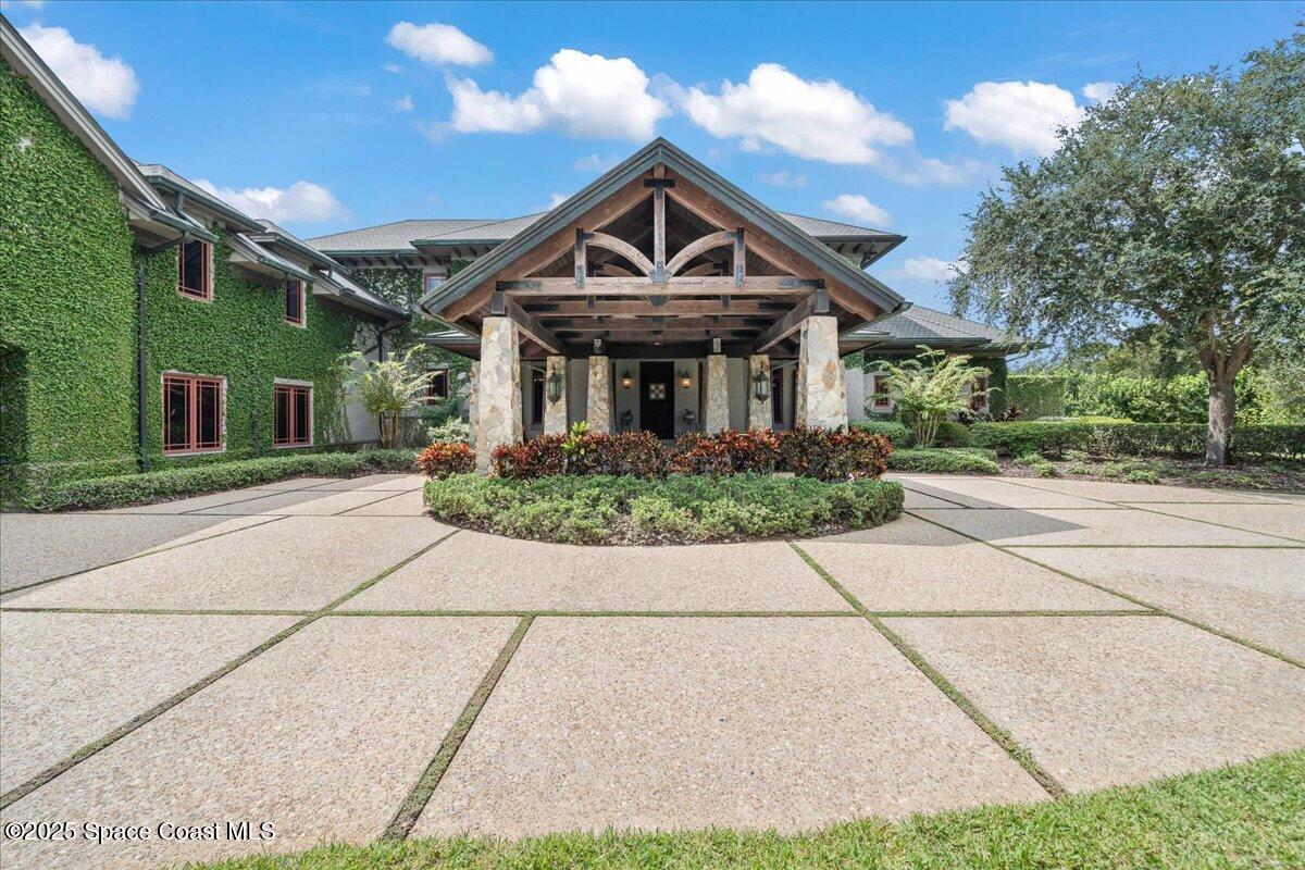 586 Wethersfield Place Melbourne, FL 32940 - Photo 11 of 112 042-DSC0126337