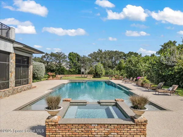 $4,750,000 | 586 Wethersfield Place, Melbourne, FL 32940