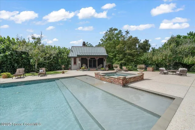 $4,750,000 | 586 Wethersfield Place, Melbourne, FL 32940